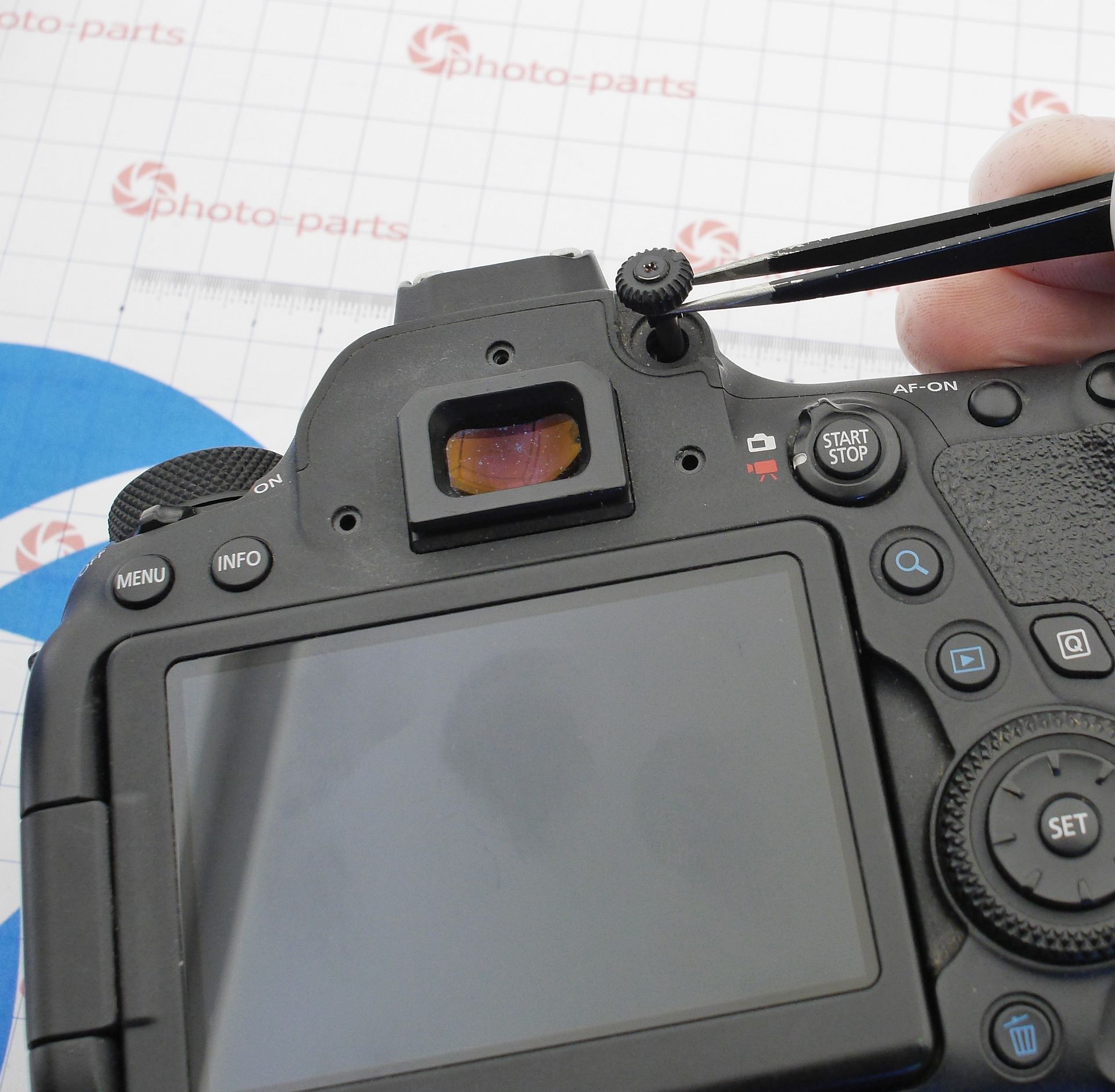 Canon 6D mark II - разборка с мистическим ремонтом после попадания воды